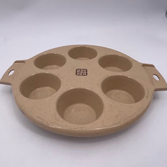 Vintage LittonWare 6 Cupcake Muffin Egg Pan #39284 Microwave or Oven Use - Picture 9 of 9